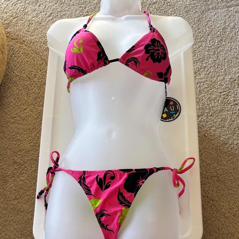 Maui and Sons Pink and Black Bikini with Green Accents. Brand New.